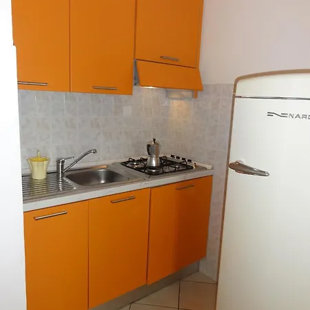 Апартаменти Cozy By The Бібіоне