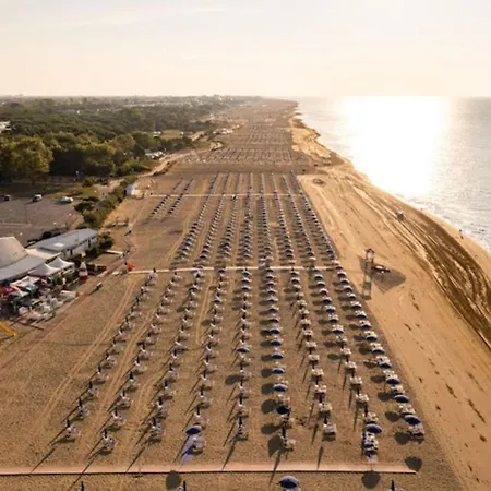 Cozy By The Μπιμπιόνε