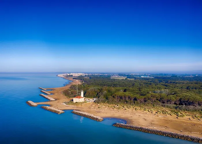 Апартаменти Cozy By The